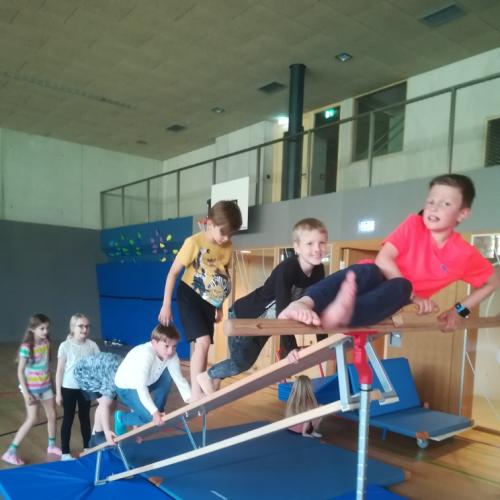 Geräteturnen macht Spaß! 