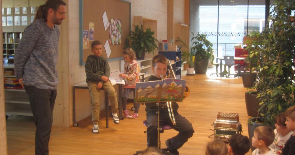 Versammlung 